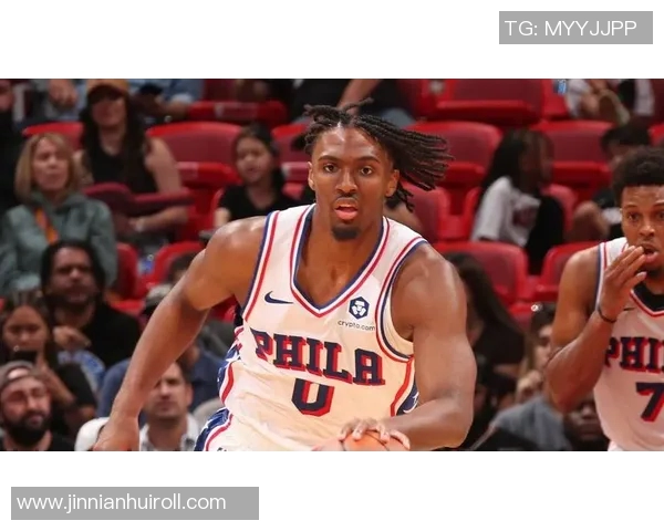 半场战报76人稳居领先地位马克西表现出色泡椒和尚帕尼各有贡献 半场战报76人稳居领先地位马克西表现出色泡椒和尚帕尼各有贡献