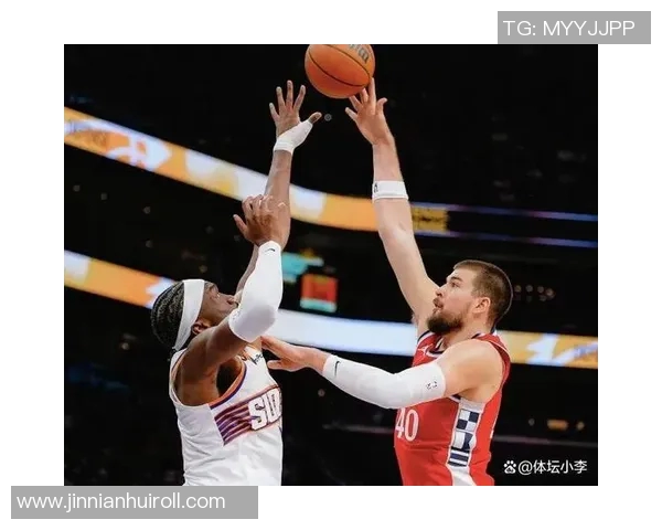 比尔半场表现低迷仅得2分全队正负值最低难以扭转局面