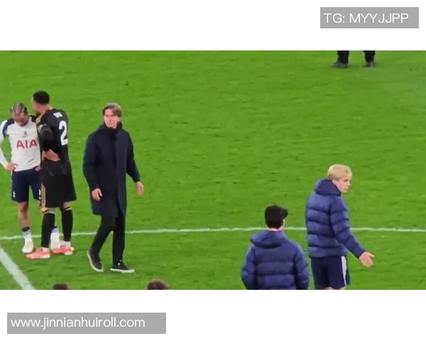 波罗赛后未谢场引发争议怒斥贝里瓦尔引发球迷不满需要深刻反省