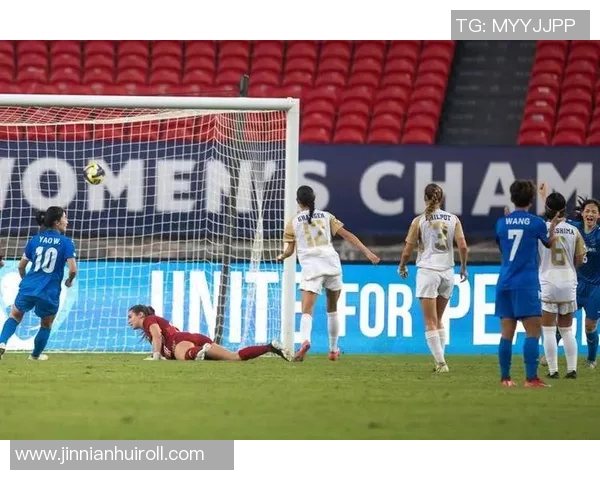 绝杀时刻姜晨璟冷静推射破门VAR确认有效武汉女足暂时领先对手